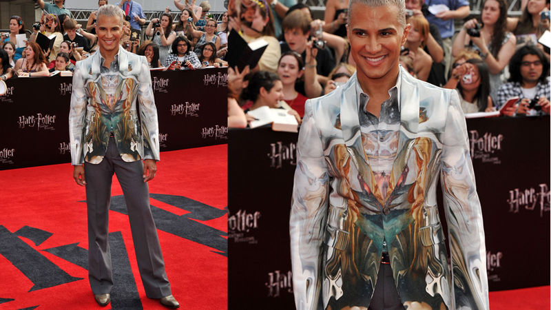 Illustration for article titled Sweaty Celebs Endure Potter Red Carpet During Heatwave